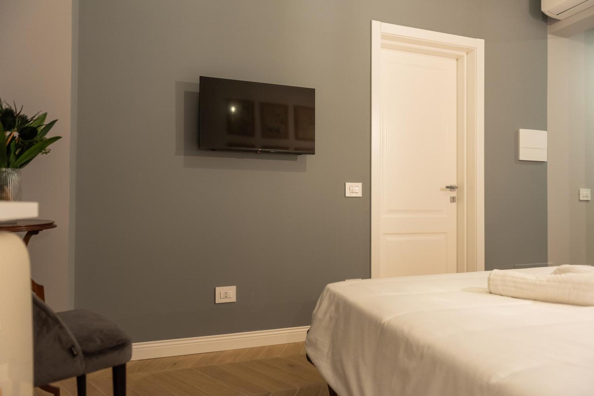 Sophia Boutique Suites トリエステ エクステリア 写真